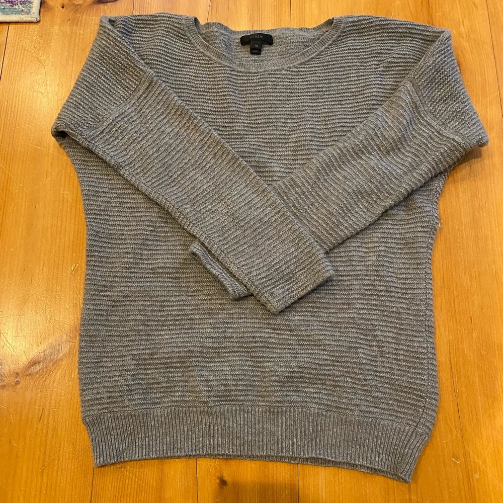 Soft grey J Crew sweater xs